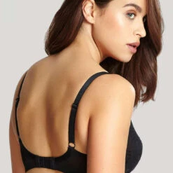 Panache Soutien-Gorge Plunge Noir -Aubade Soldes 32560134 3 1000x1500 1 199734 6 1140x1140