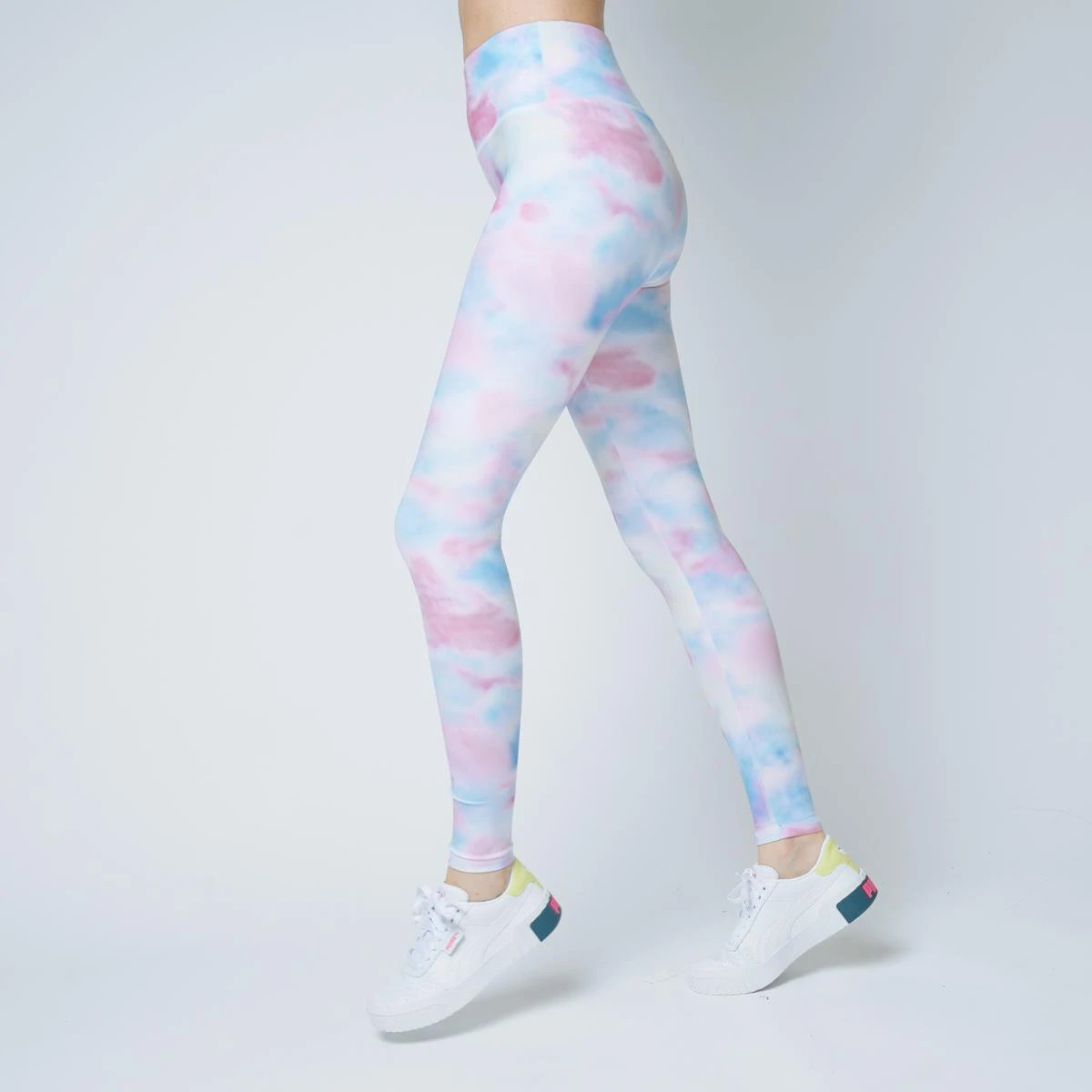 Ensemble Sport Brassière Asymétrique Et Legging Imprimé 7 Ensemble Sport Brassière Asymétrique Et Legging Imprimé – Image 5