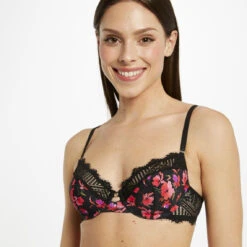 Soutien-gorge à Armatures Noir -Aubade Soldes soutien gorge a armatures loren 3470594 6839390 90 1140x1140