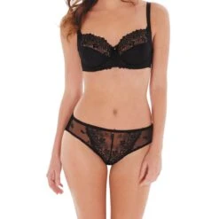 Soutien-gorge à Balconnets Black -Aubade Soldes soutien gorge a balconnets charnos suzette black 3 1200x1200