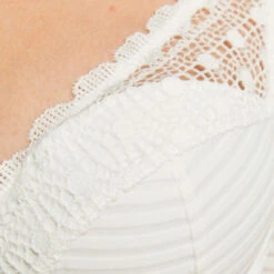 Soutien-gorge Ampliforme Coque Moulée Blanc -Aubade Soldes soutien gorge ampliforme coque moulee lily 3470568 6839240 40 1140x1140