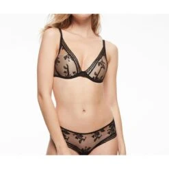 Passionata Soutien-gorge Coque Plongeante Noir -Aubade Soldes soutien gorge coque plongeante noir 253159 4 1200x1200