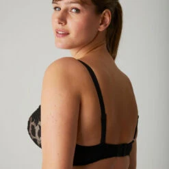 Soutien-gorge Décolleté Plongeant Armatures - Noir -Aubade Soldes soutien gorge decollete plongeant armatures noir 2892368 3 1140x1140