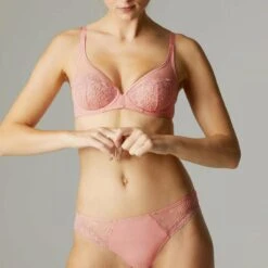 Soutien-gorge Décolleté Plongeant Armatures Nude -Aubade Soldes soutien gorge decollete plongeant armatures nude 1233437 9 1200x1200