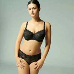 Soutien-gorge Plongeant Armatures - Noir -Aubade Soldes soutien gorge plongeant armatures noir 3367148 4 1140x1140
