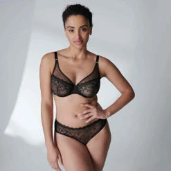 Soutien-gorge Plongeant Armatures - Noir -Aubade Soldes soutien gorge plongeant armatures noir 3405588 3 1140x1140