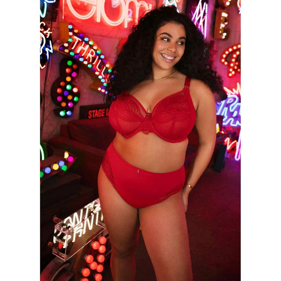 Soutien-gorge Plongeant Armatures - Rouge Elomi Priya 3 Soutien-gorge Plongeant Armatures - Rouge Elomi Priya