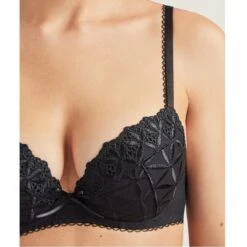 Aubade Soutien-gorge Plongeant Push-up Armatures Noir -Aubade Soldes soutien gorge plongeant push up armatures noir 1227397 2 1200x1200
