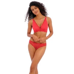 FREYA Soutien-gorge Plongeant Sans Armatures - Rouge 7 FREYA Soutien-gorge Plongeant Sans Armatures - Rouge -Aubade Soldes soutien gorge plongeant sans armatures rouge 3409492 3 1140x1140