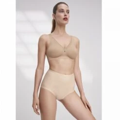 Triumph Soutien-gorge Sans Armatures - Beige 8 Triumph Soutien-gorge Sans Armatures - Beige -Aubade Soldes soutien gorge sans armatures beige 3167350 3 1200x1200