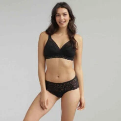 Playtex Soutien-gorge Dentelle Sans Armatures Noir -Aubade Soldes soutien gorge sans armatures noir 3360824 4 1140x1140