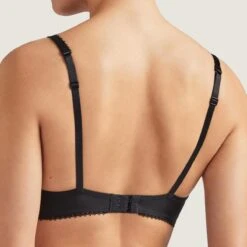 Aubade Soutien-gorge Triangle Plongeant Armatures Violet 10 Aubade Soutien-gorge Triangle Plongeant Armatures Violet -Aubade Soldes soutien gorge triangle plongeant armatures violet 1227407 3 1200x1200