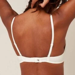 Soutien-gorge Triangle Push-up Armatures Ivoire -Aubade Soldes soutien gorge triangle push up armatures ivoire 1197835 3 1200x1200